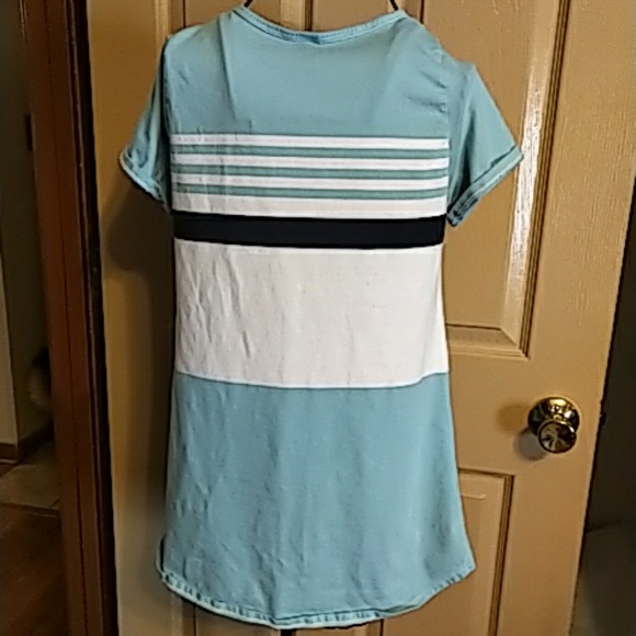 LuLaRoe womens top XS blue & white pre owned - Picture 6 of 7